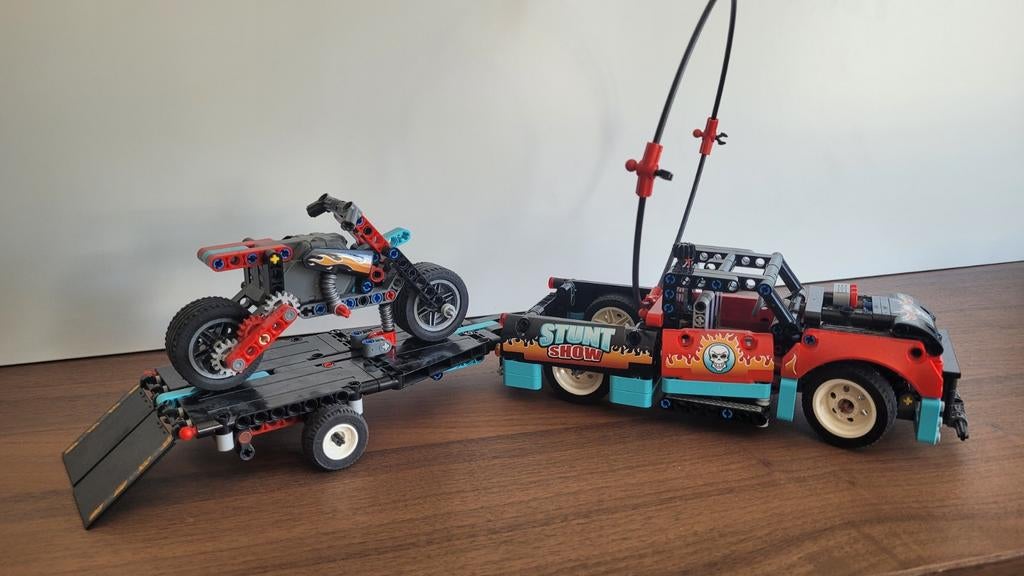 TECHNIC Truck en Motor stuntshow Nr: 42106, Lego, Nieuw, Ophalen of Verzenden, Technic