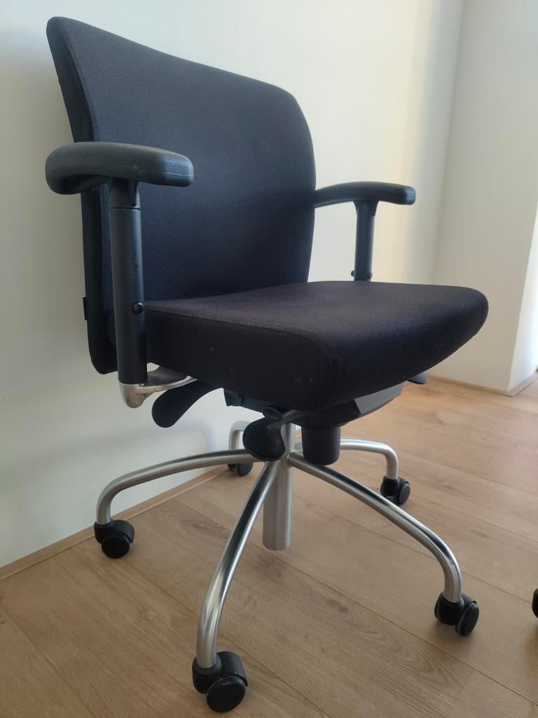 Lensvelt Bureaustoel - Comfortabel en Zo Goed als Nieuw, Ophalen, Zwart, Zo goed als nieuw, Bureaustoel