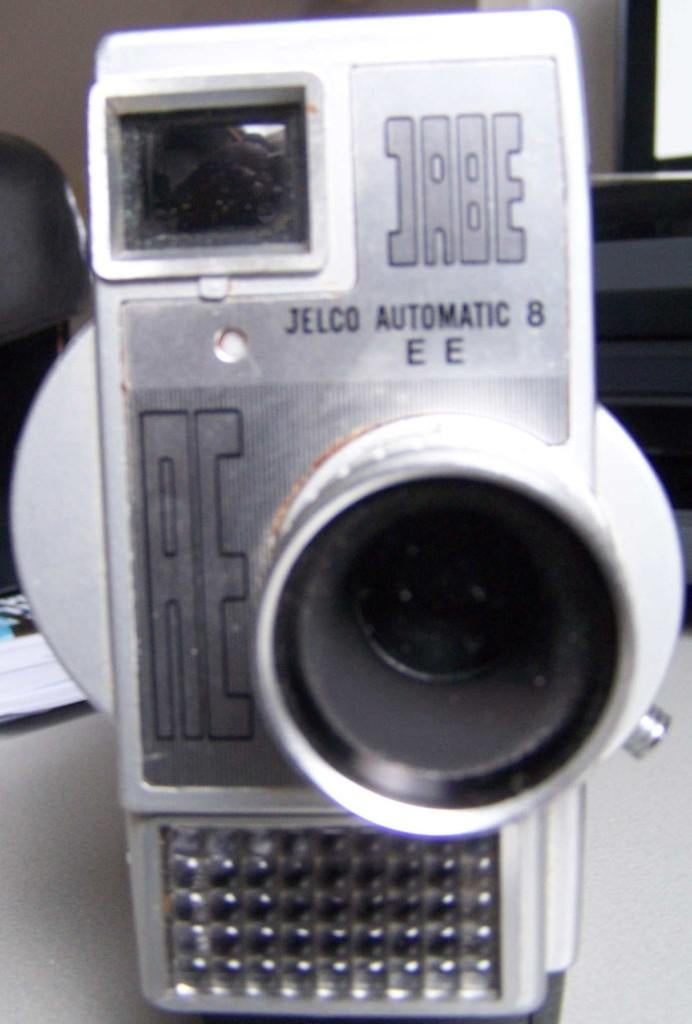 Opwindbare double-8mm Nihon film camera (Jaren 60), Ophalen of Verzenden, 1960 tot 1980, Filmcamera