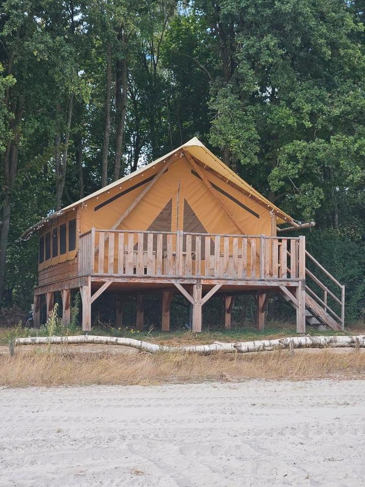 Luxe Glamping Tent (2 jaar oud) - Compleet Ingericht, Caravans en Kamperen, Tenten, Zo goed als nieuw, Ophalen