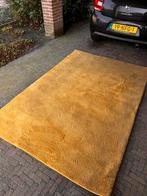 Geel vloerkleed zgan 160x240, Ophalen, Zo goed als nieuw, Rechthoekig, 200 cm of meer