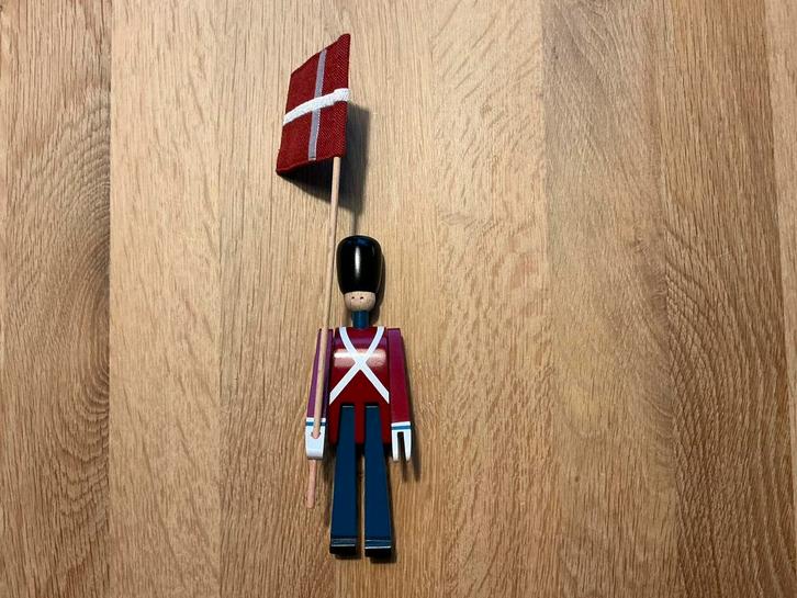 Kay Bojesen kleine vlaggendrager met doos., Antiek en Kunst, Kunst | Designobjecten, Ophalen of Verzenden