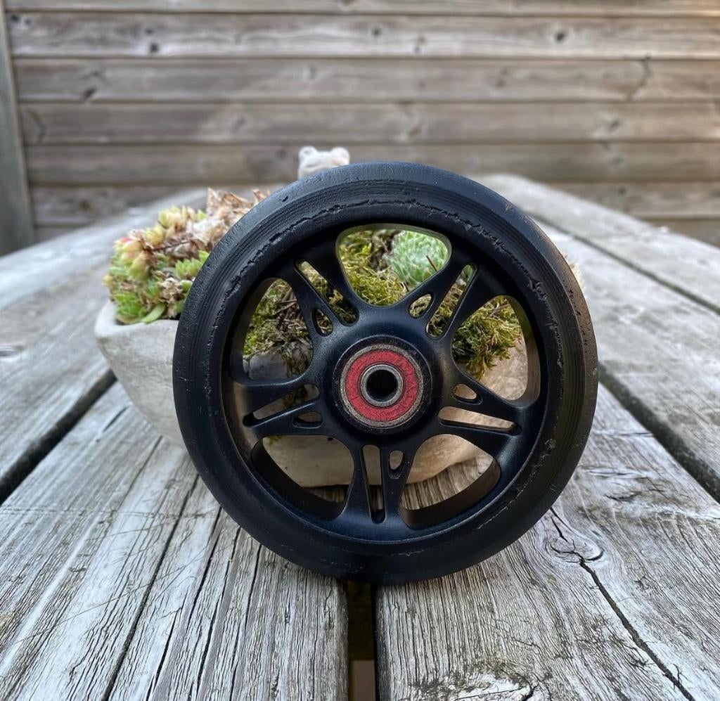 MGP 120mm stuntstep wiel, Ophalen of Verzenden, Zo goed als nieuw