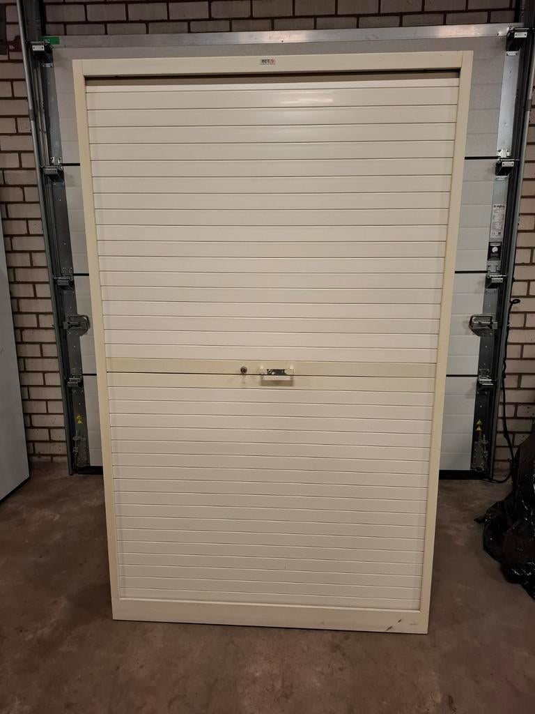 Bulo roldeurkast 198x120x45 met sleutel, Gebruikt, 100 tot 150 cm, Ophalen of Verzenden, 25 tot 50 cm