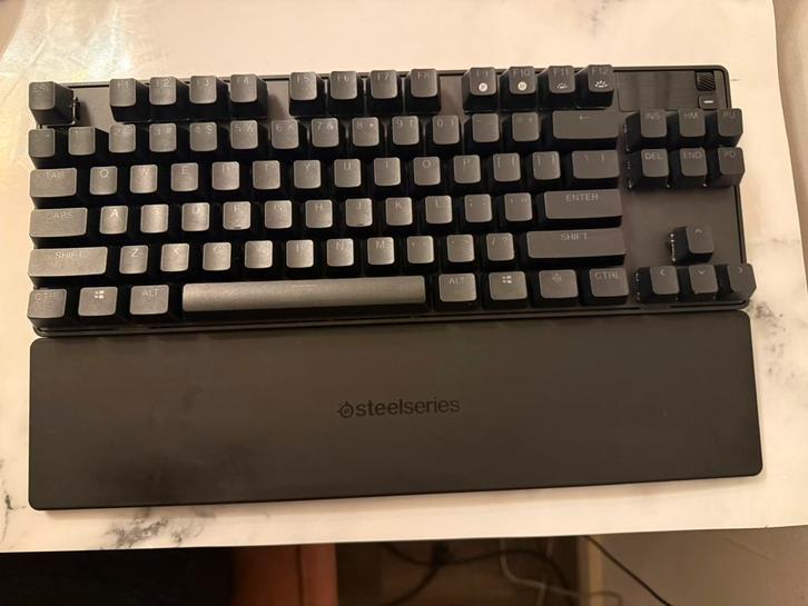 Steelseries Apex Pro TKL Gen 3, Computers en Software, Toetsenborden, Zo goed als nieuw, Qwerty, Bedraad, Gaming toetsenbord, Ophalen of Verzenden