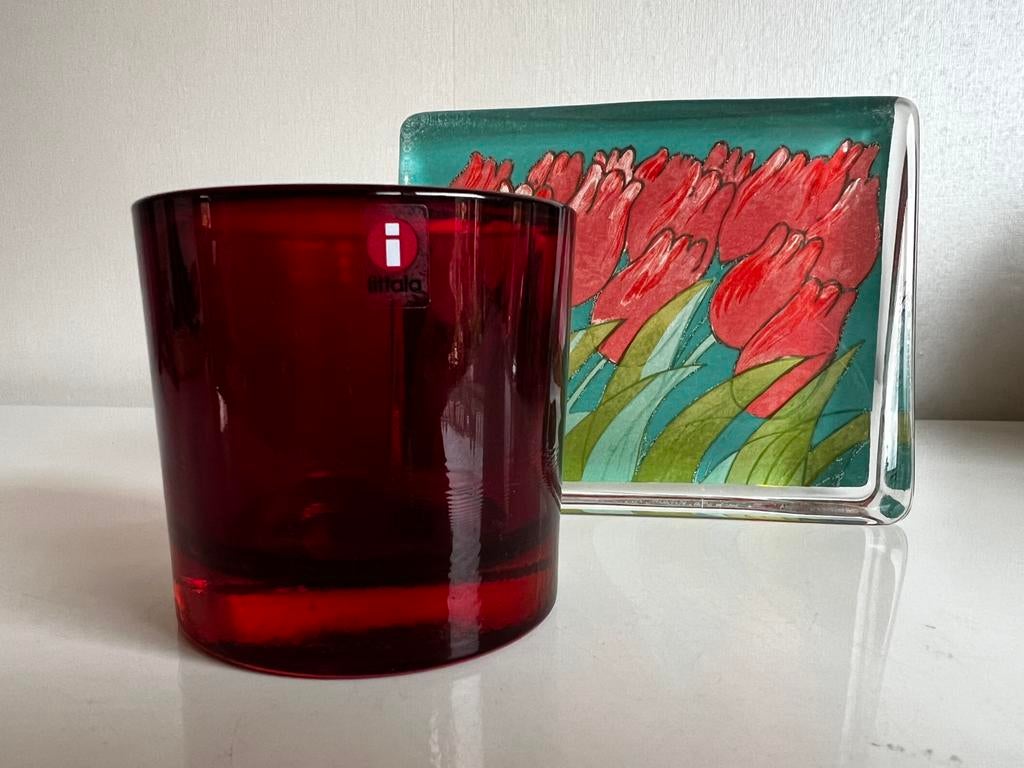 Iittala Kivi Glas Kandelaar Red Punainen 80 mm, Ophalen of Verzenden, Zo goed als nieuw, Overige materialen, Kandelaar