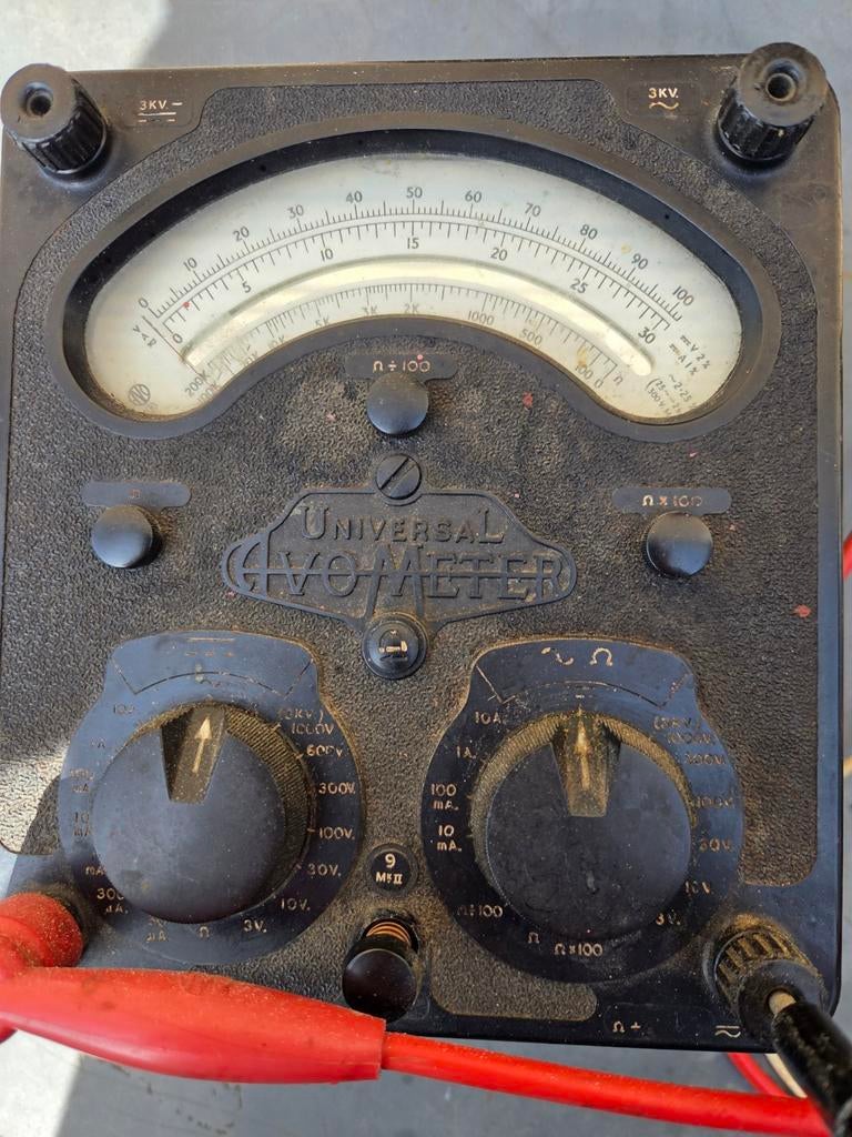 Vintage Universal AVO METER Multimeter - Werkend, Ophalen of Verzenden, Gebruikt, Multimeter