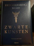 Boek: Bescherming tegen Zwarte Kunsten - Francis Melville, Ophalen of Verzenden, Zo goed als nieuw, Spiritualiteit algemeen, Achtergrond en Informatie