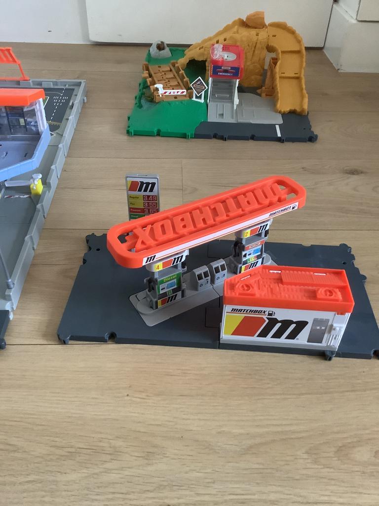 Matchbox action drivers tankstation, Ophalen of Verzenden, Gebruikt