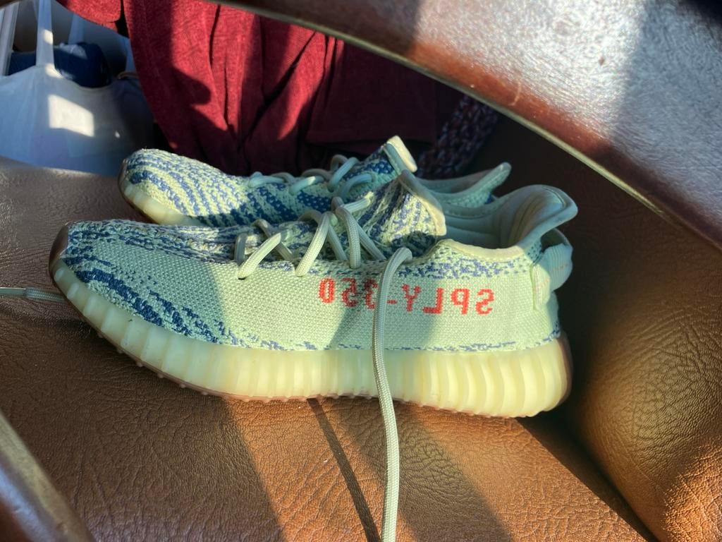 Adidas - Yeezy Boost 350 V2 "Semi Frozen" sneakers, Kleding | Heren, Schoenen, Ophalen, Overige kleuren, Sneakers of Gympen, Gedragen