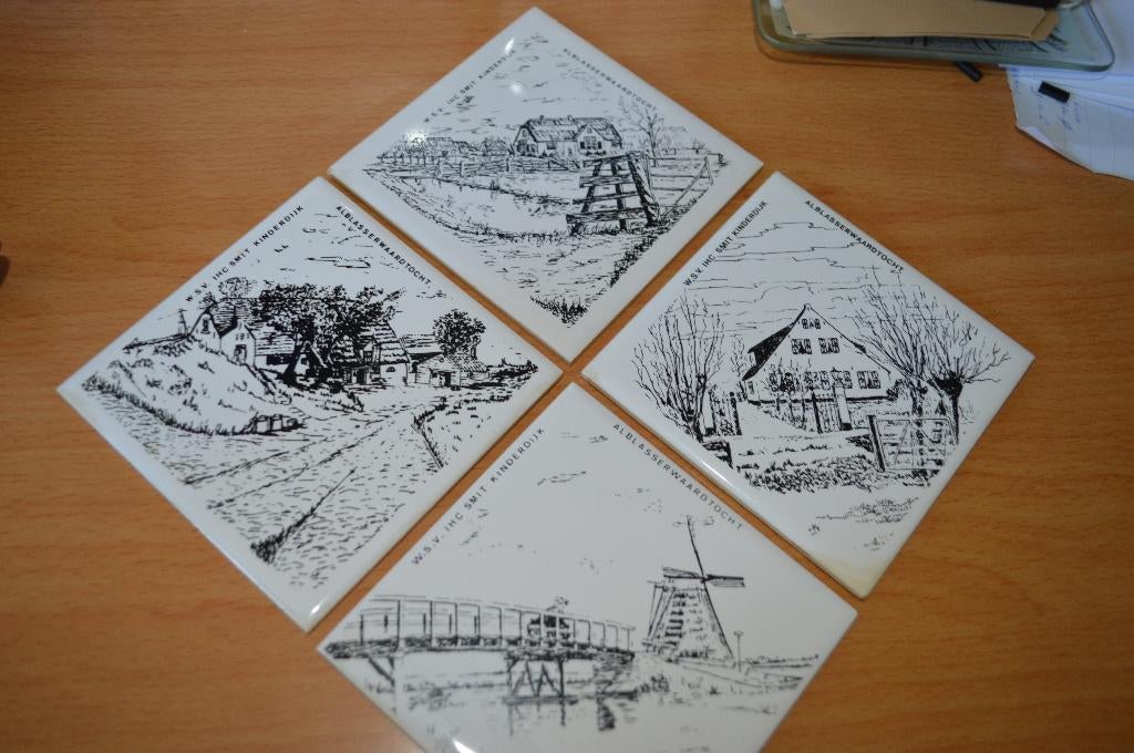 4 verschillende tegels afbeelding kinderdijk W.S.V.ich Smit, Ophalen of Verzenden
