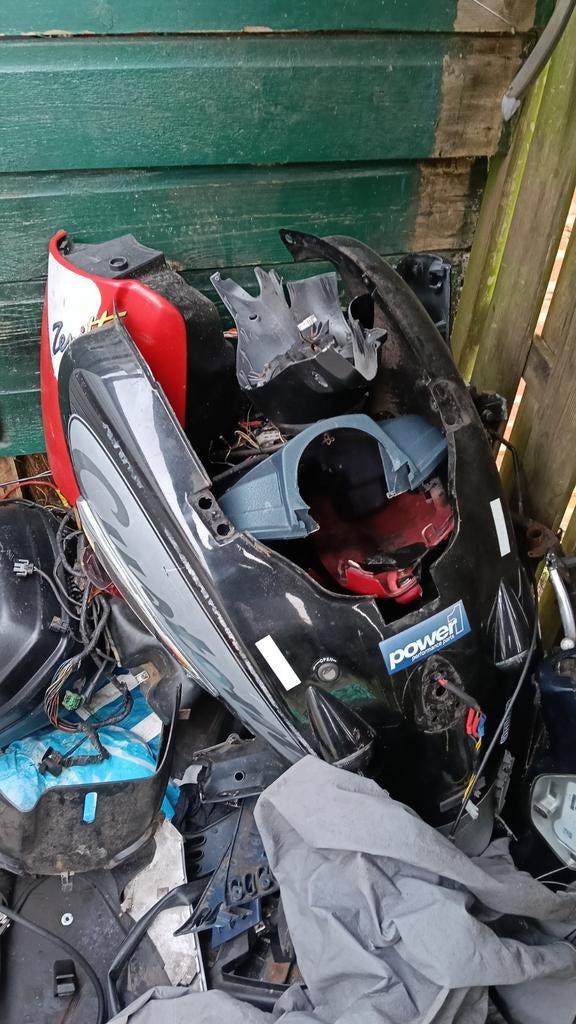 Partij vespa onderdelen, Ophalen of Verzenden, Overige typen, Vespa