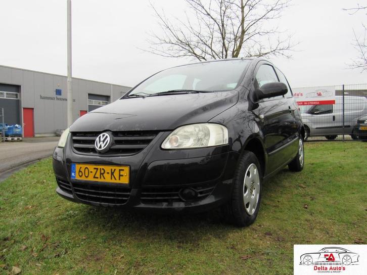 Volkswagen Fox 1.2 Trendline 2 nw airbags, apk Febr 2027, Auto's, Volkswagen, Bedrijf, Te koop, Fox, ABS, Airbags, Alarm, Startonderbreker