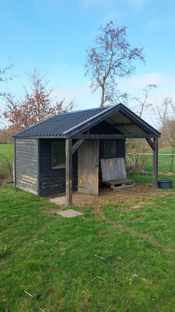 Tuinhuis nu  geitenhok, Vb, Overige typen, Ophalen of Verzenden, Iii