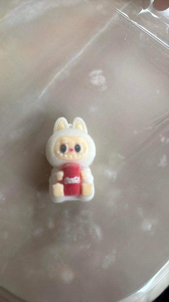 Labubu poppetjes, Ophalen of Verzenden, Zo goed als nieuw, Overige materialen, Overige merken