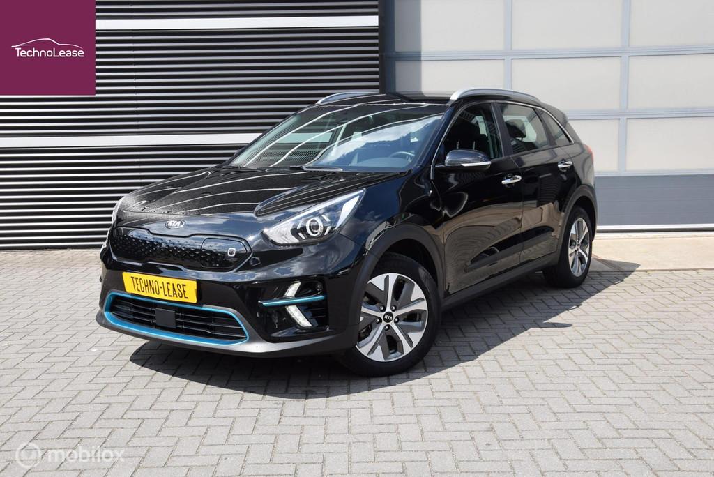 Kia e-Niro EV DynamicLine 64kWh 3-fase Adaptive Cruise Carpl, Auto's, Kia, Gebruikt, 1712 kg, Zwart, Origineel Nederlands