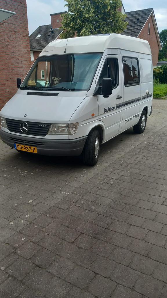 La Strada -  Mercedes 212  - automaat - airco - Cruise ctr, Automaat, Gaslek-detector, Ringverwarming, Tot en met 2