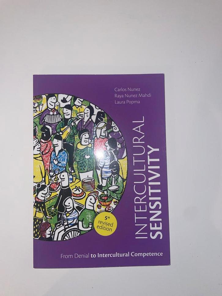 Intercultural Sensitivity - Carlos Nunez, Boeken, Studieboeken en Cursussen, Zo goed als nieuw, HBO, Ophalen of Verzenden