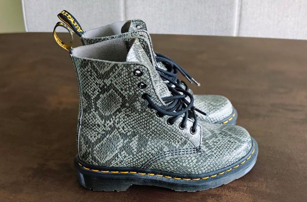 Dr. Martens veterboots dames maat 37, Kleding | Dames, Schoenen, Overige kleuren, Verzenden, Overige typen, Dr. Martens