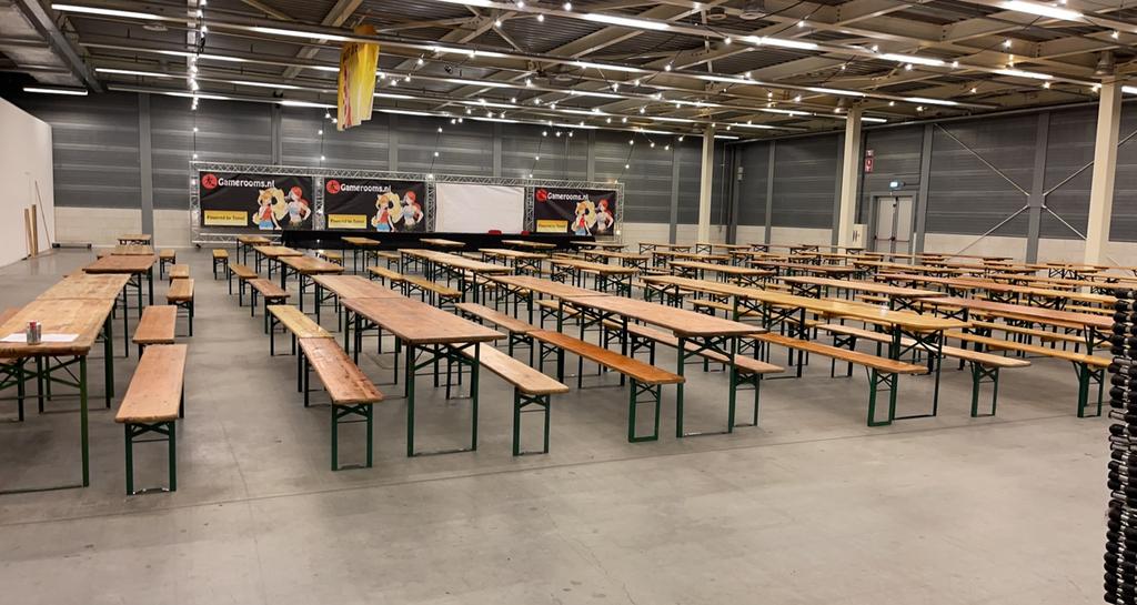 Bierbanken set 60 bij 220 cm, Ophalen