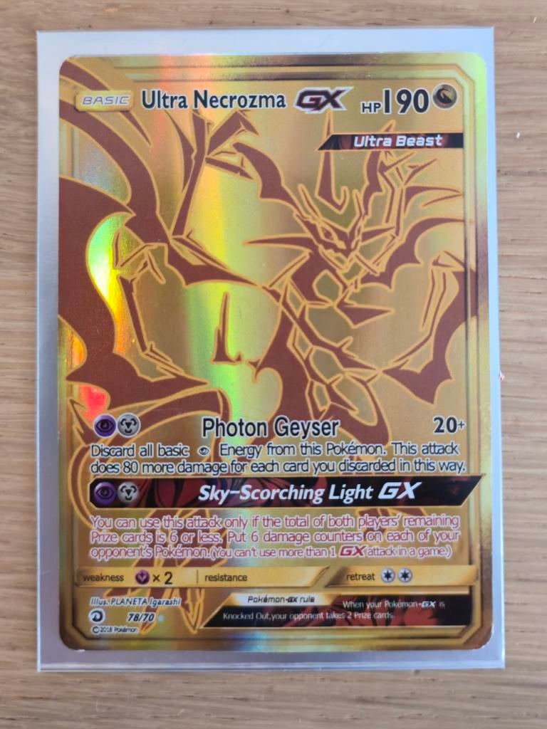 Pokémon Ultra Necrozma GX Gouden Kaart, Ophalen of Verzenden, Zo goed als nieuw, Losse kaart, Foil
