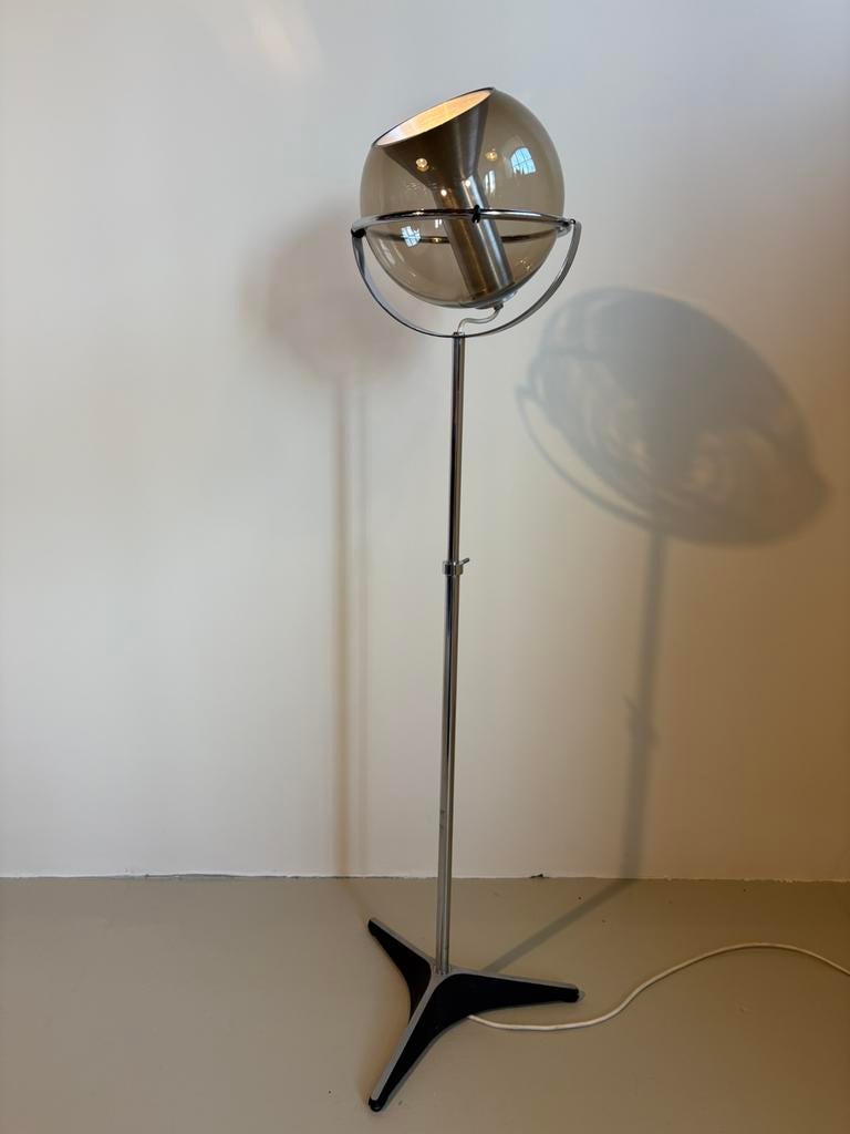 Raak globe 2000 GLOBE VLOERLAMP FRANK LIGTELIJN, Huis en Inrichting, Lampen | Vloerlampen, Ophalen, Amsterdam, Raak, X