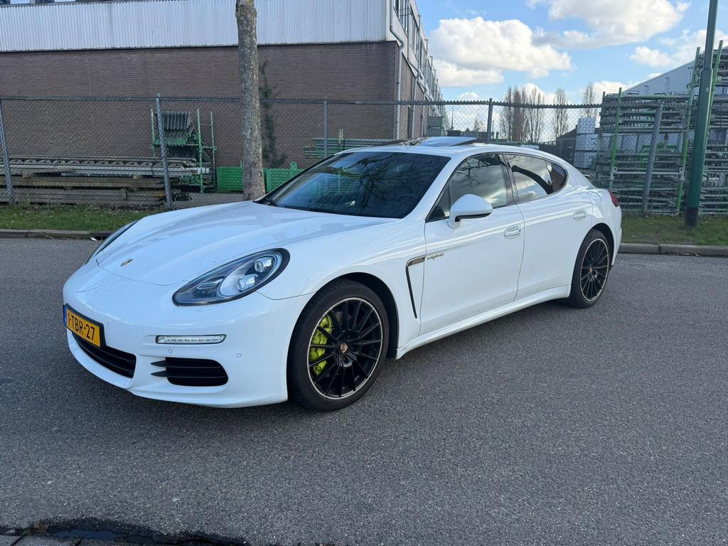 Porsche Panamera 3.0 S E-Hybrid Facelift, Auto's, Porsche, Automaat, Achterwielaandrijving, Gebruikt, 2995 cc