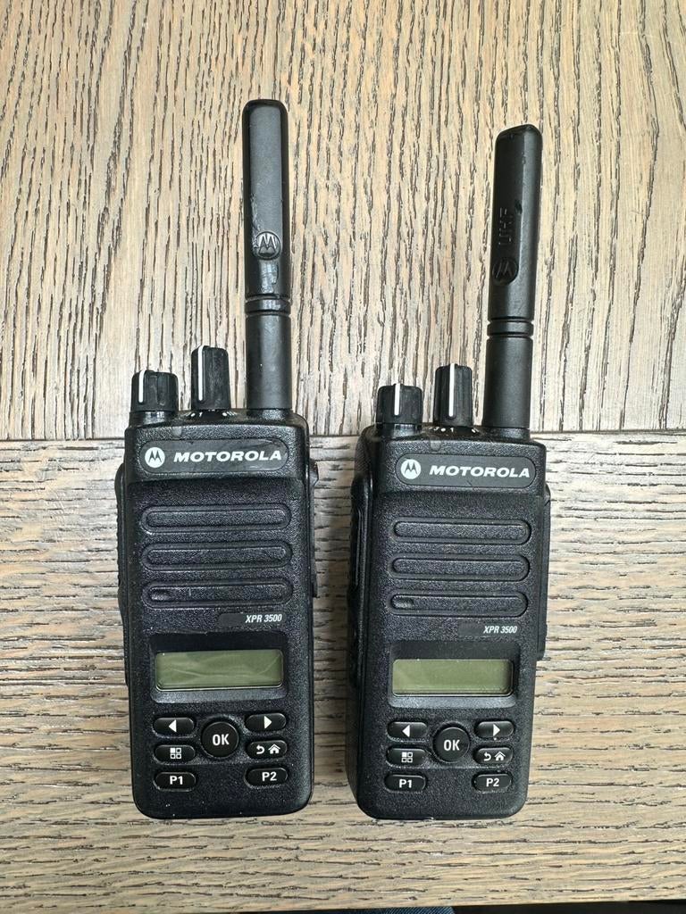 Motorola DP2600 (XPR3500) UHF, Ophalen of Verzenden, Zo goed als nieuw