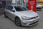 Volkswagen Golf 1.0 TSI Highline / ACC / Carplay / Camera /, Gebruikt, 49 €/maand, Handgeschakeld, Golf
