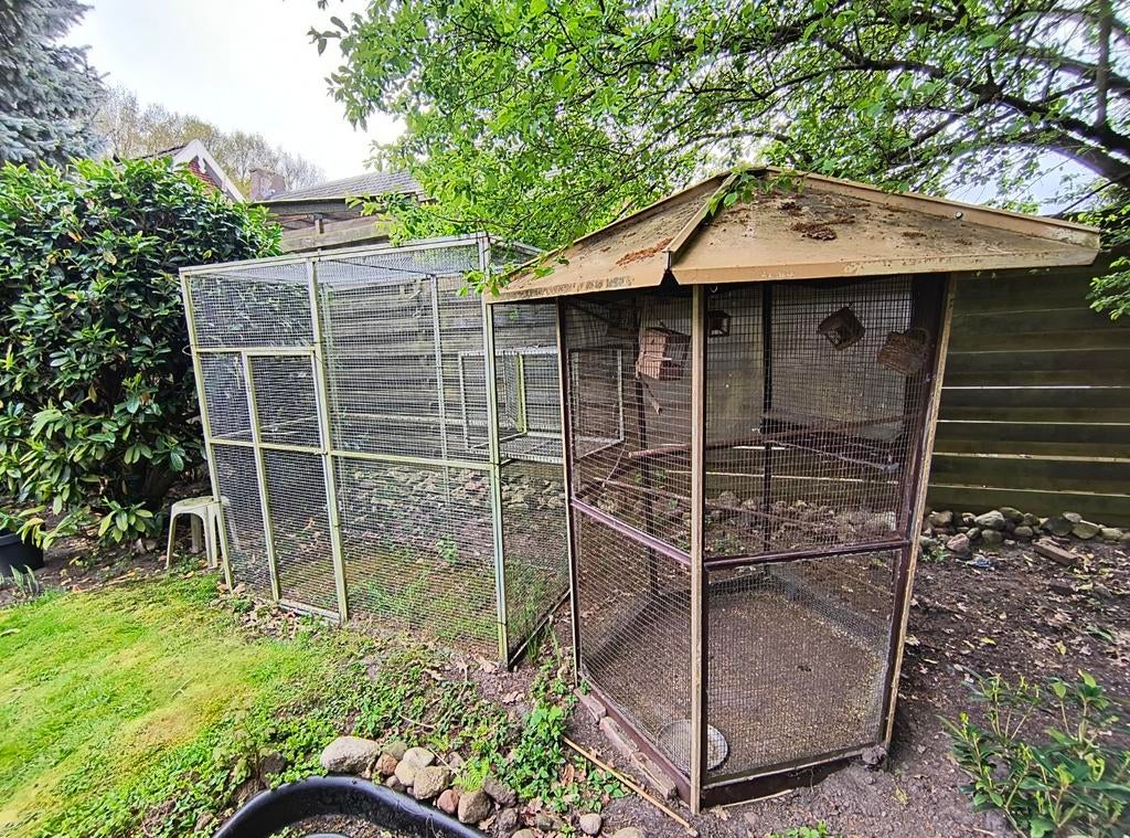 Mooi aluminium vogelkooi - kattenren  plus 6 kant nachthok, Dieren en Toebehoren, Vogels | Hokken en Kooien, Zo goed als nieuw