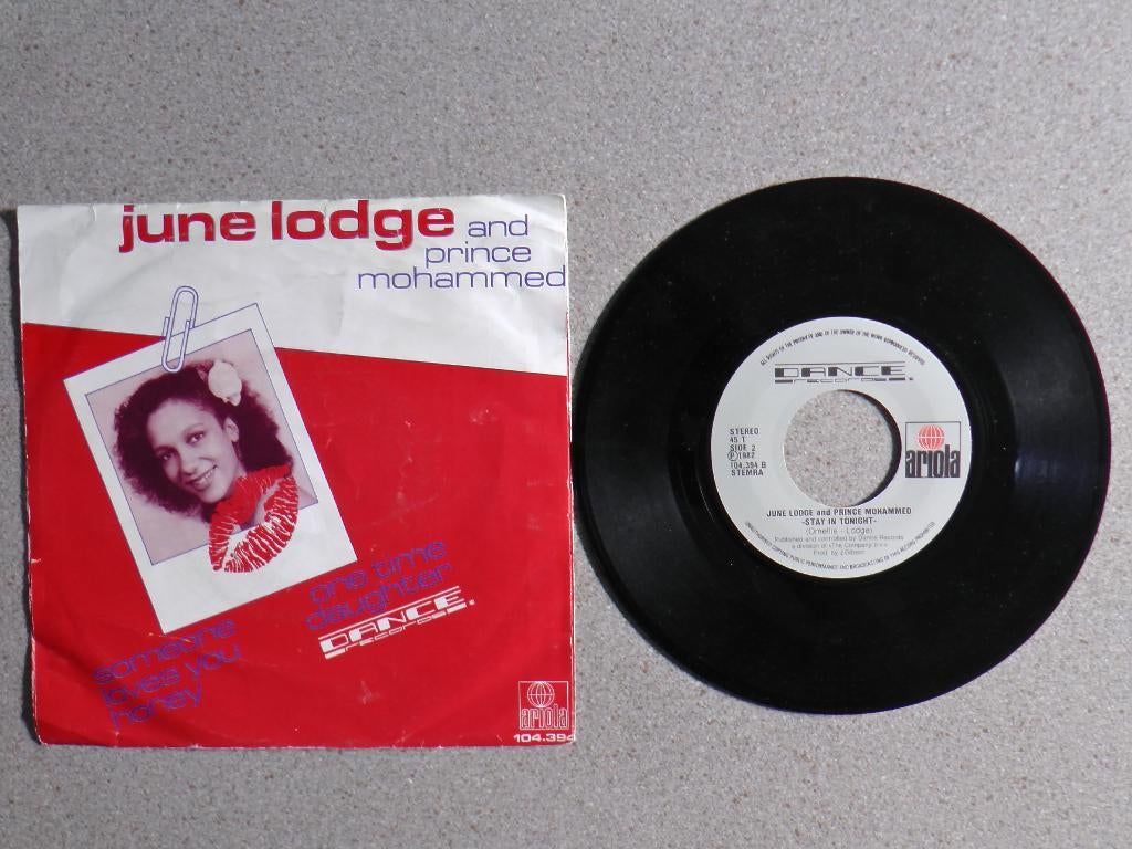 June Lodge - Someone loves you honey VINYL SINGLE, Cd's en Dvd's, Vinyl Singles, Gebruikt, 7 inch, Ophalen of Verzenden, Pop