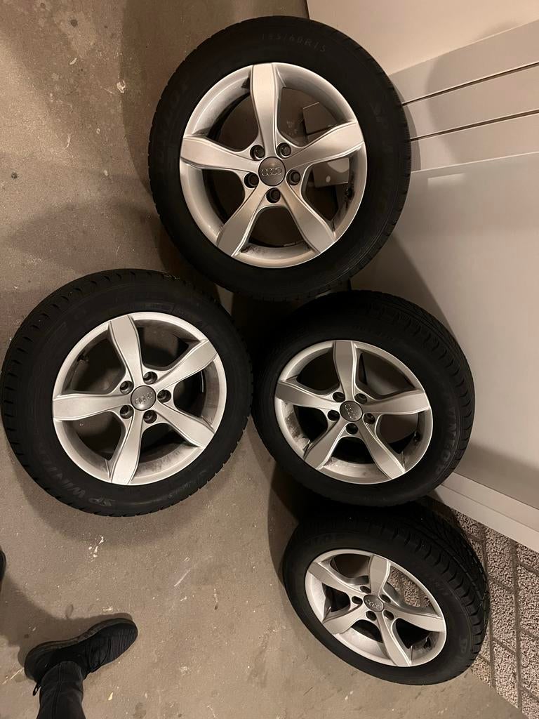 Orginele 15 inch Audi velgen met winterbanden, Ophalen, Gebruikt, 15 inch, Banden en Velgen