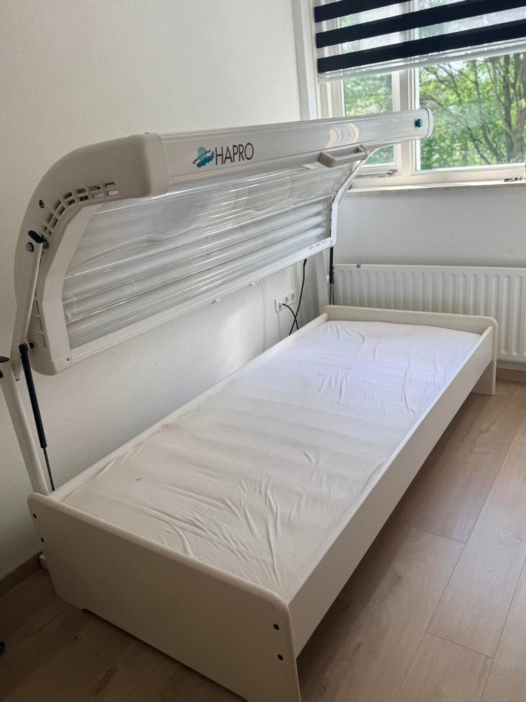 Zonnebank, Witgoed en Apparatuur, Zonnebanken en Gezichtsbruiners, Ophalen of Verzenden, Zo goed als nieuw, Zonnebank enkelzijdig