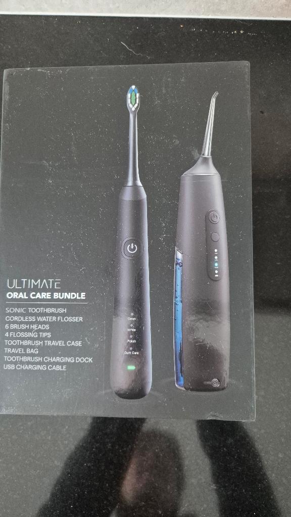 Electrische tandenborstel plus waterflosser, Sieraden, Tassen en Uiterlijk, Uiterlijk | Mondverzorging, Nieuw, Tandenborstel, Ophalen of Verzenden