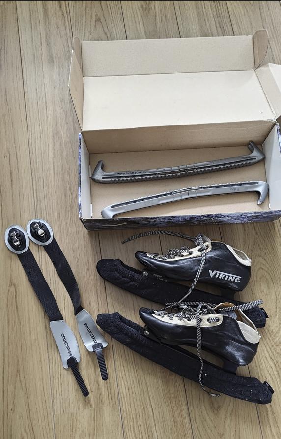 Viking klapschaatsen maat 42, Sport en Fitness, Schaatsen, Gebruikt, Ophalen of Verzenden, Noren, Viking
