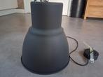 IKEA Hektar hanglamp - Donkergrijs, industrieel design, Huis en Inrichting, Lampen | Hanglampen, Ophalen, Gebruikt, 50 tot 75 cm