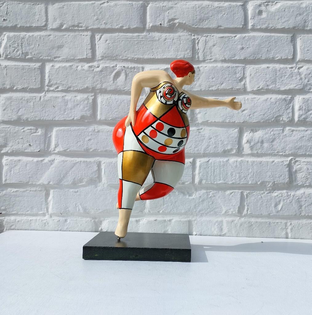 Molly en Dolly beeldje. Nana-beeldje in in kunsthars., Ophalen of Verzenden, Zo goed als nieuw, Mens