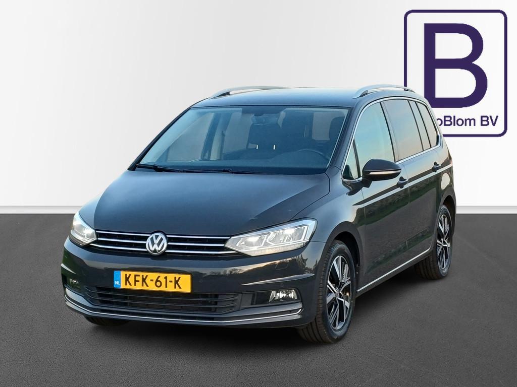 Volkswagen Touran 1.5 TSI Highline 5-Pers /Camera/Cruise/Car, Auto's, 15 km/l, 4 cilinders, 150 pk, 1415 kg