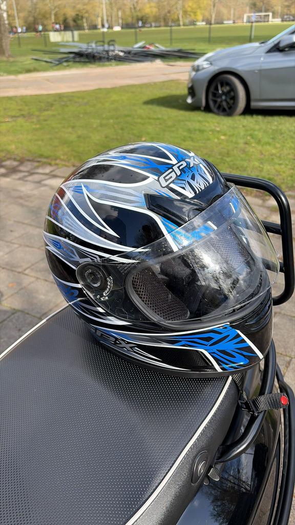 Motorhelm maat m, Fietsen en Brommers, Brommerhelmen, Ophalen of Verzenden, Zo goed als nieuw