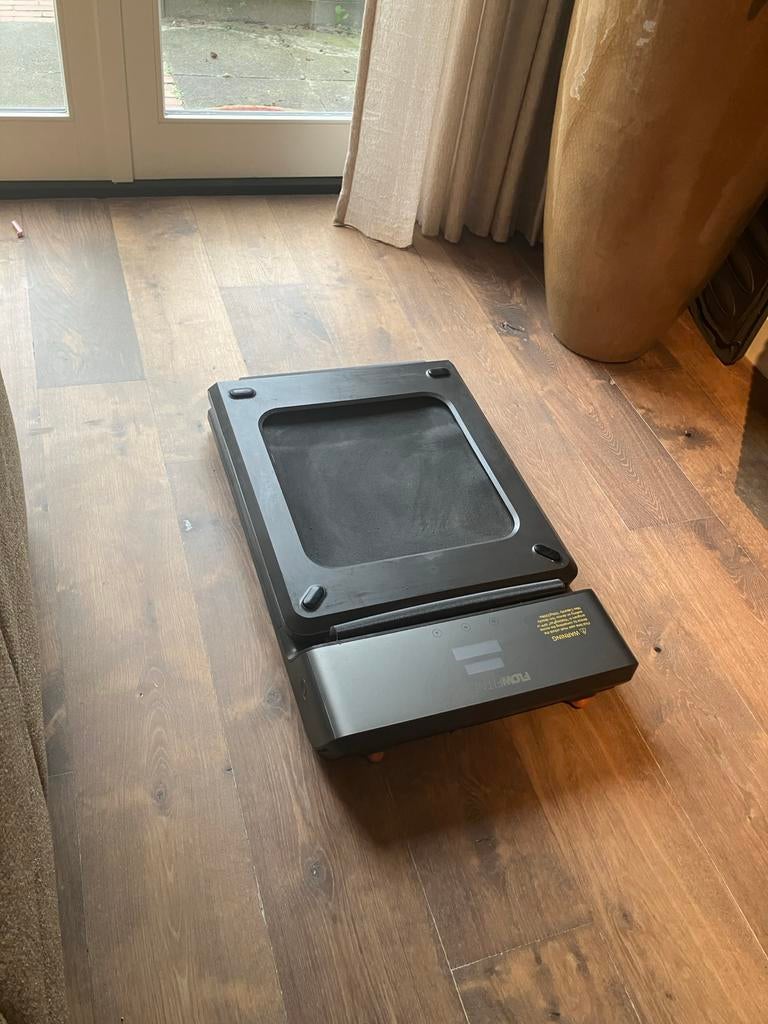 Flow Fitness DTM100i Loopband - Compact en Opvouwbaar, Sport en Fitness, Ophalen, Zo goed als nieuw, Metaal, Loopband