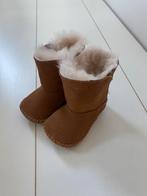 Baby uggs maat 16,5, Ophalen, Zo goed als nieuw, Jongetje of Meisje, Schoentjes