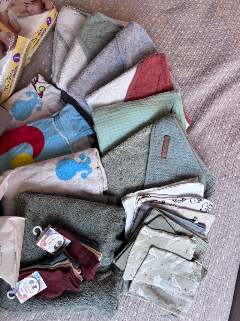 Groot baby uitzet pakket: luiers, dekens, handdoeken & meer, Ophalen of Verzenden, Gebruikt