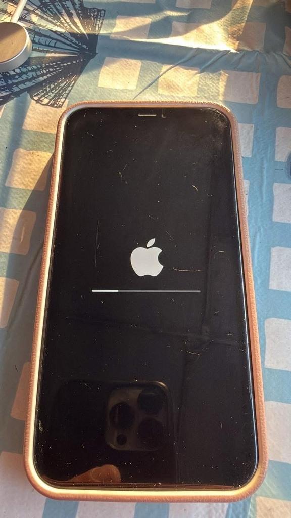 iPhone 11 - Zwart - 64GB - Goede staat, Ophalen, Gebruikt, Zwart, IPhone 11