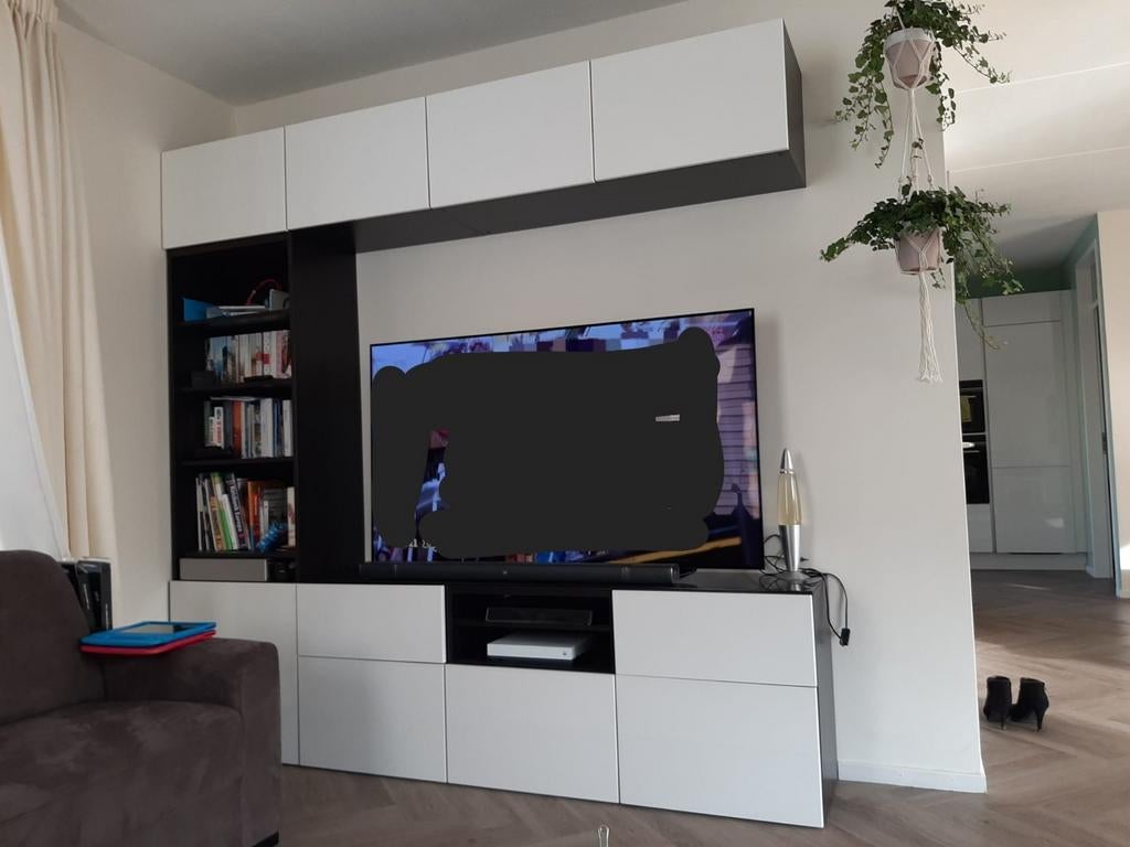 IKEA BESTÅ kastenwand – hoogglans wit – complete set, Huizen en Kamers, Kamers te huur