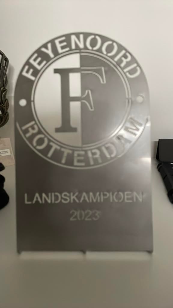 Feyenoord brodje metaal landskampioen 2023, Ophalen, Zo goed als nieuw, Feyenoord
