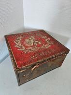 Antiek koekblik "Lion Brand Biscuits De Leeuw", Ophalen of Verzenden