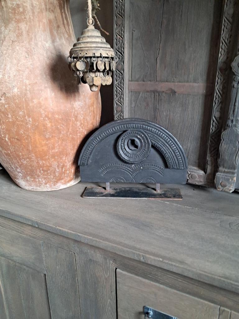 Stoer sober landelijk oud houten ornament, Huis en Inrichting, Woonaccessoires | Overige, Ophalen of Verzenden, Gebruikt, Landelijk