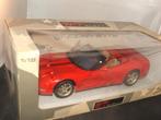 UT Chevrolet Corvette Convertible 1988 rood 1/18, Hobby en Vrije tijd, Modelauto's | 1:18, Ophalen of Verzenden, Nieuw, Auto, Bburago