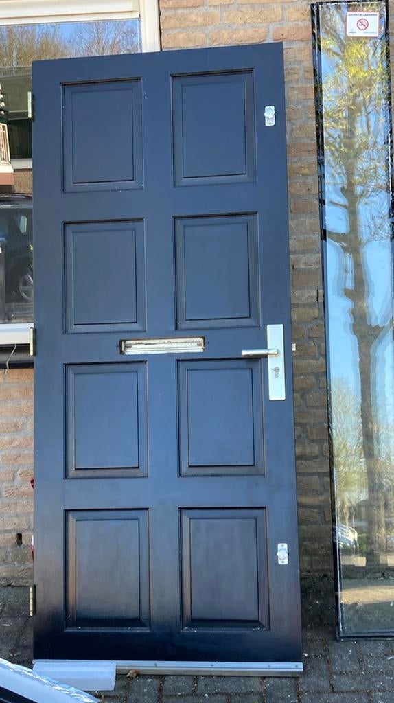 Groene, houten voordeur. 87 x 205 cm met slot en sleutels., Ophalen, 80 tot 100 cm, 200 tot 215 cm, Hout