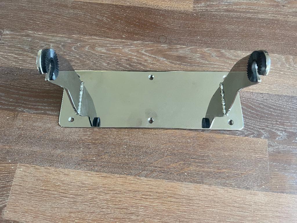 Montagebeugel plotter tbv Raymarine 12", Watersport en Boten, Ophalen, Gebruikt, Overige typen